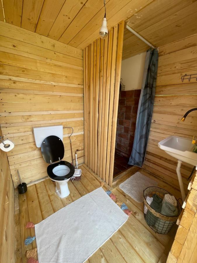 Готель The Hunters Glamping Ciudanovita Екстер'єр фото